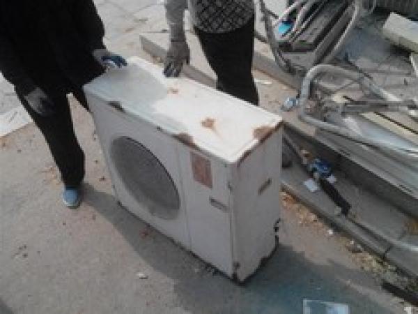 北京朝阳安贞桥空调移机、上门空调安装加氟服务